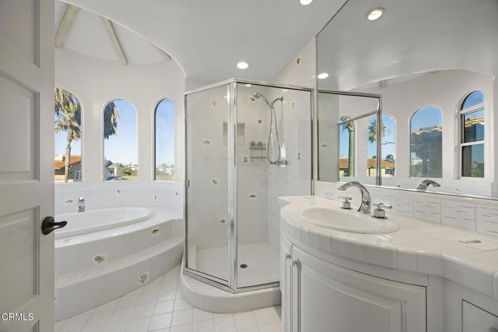 1045 Mandalay Beach Road Property Photo 39