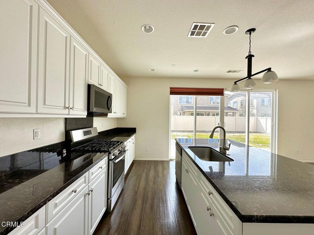 682 Seine River Way Property Photo 9