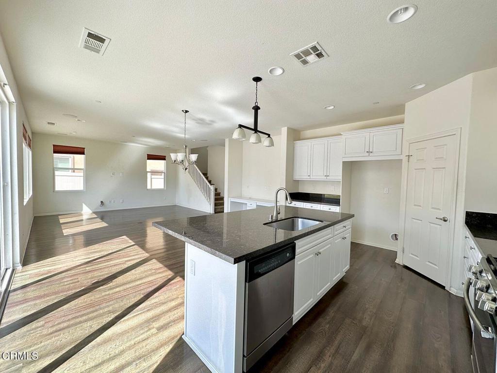 682 Seine River Way Property Photo 13