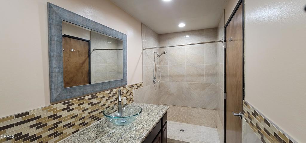 4045 Via Pescador C Property Photo 2