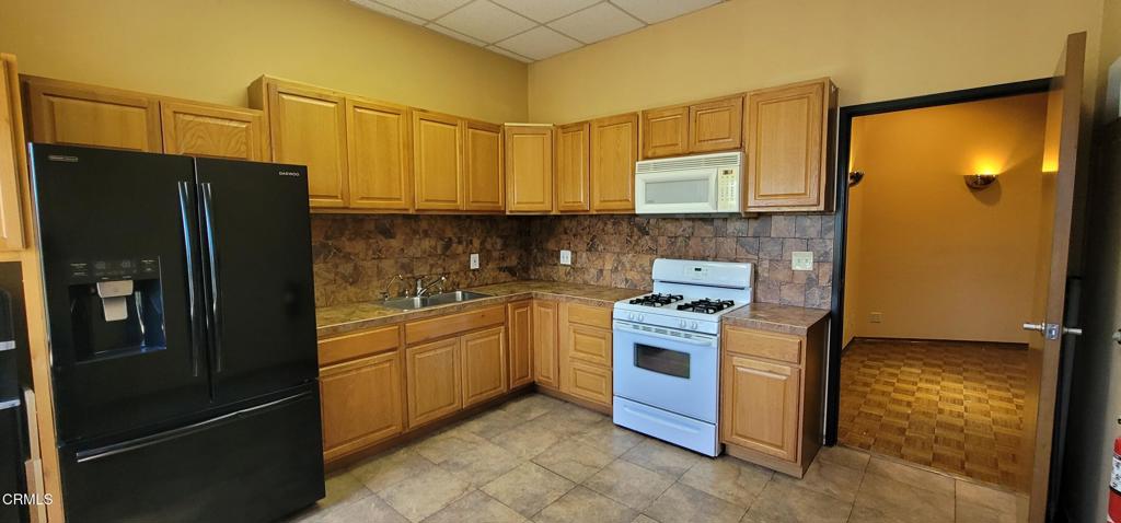 4045 Via Pescador C Property Photo 6