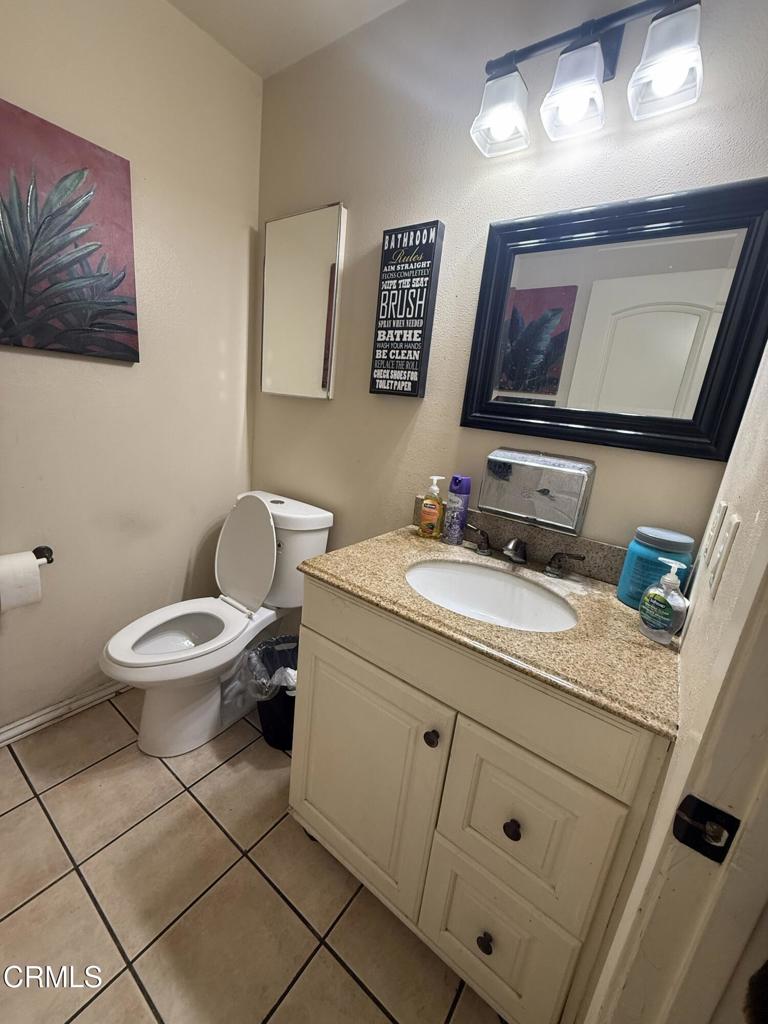 410 N Palm Avenue Property Photo 8