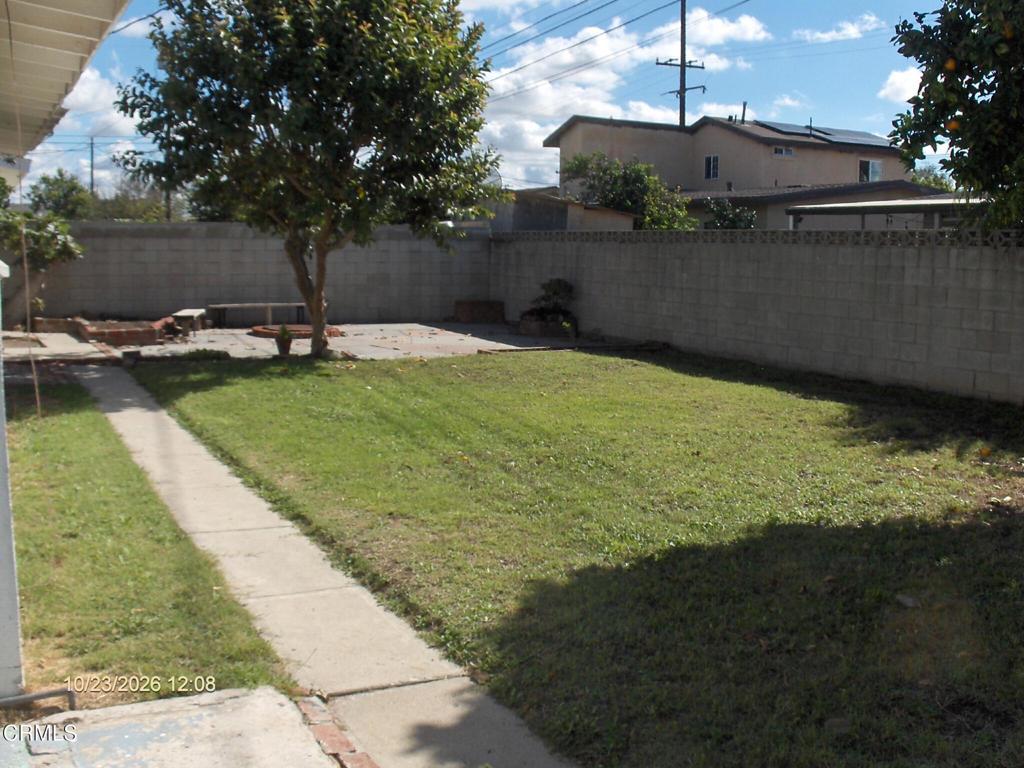 2100 W Geneva Way Property Photo 15