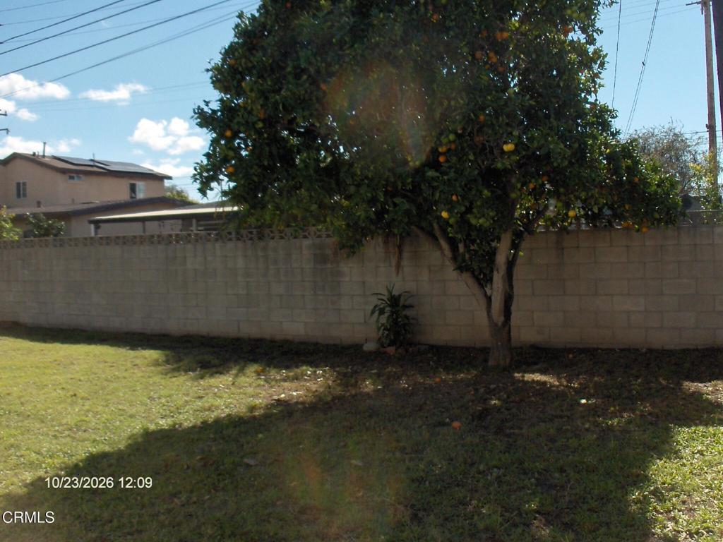 2100 W Geneva Way Property Photo 16