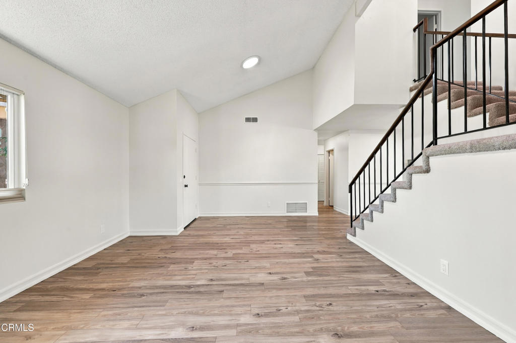2121 Outsail Lane Property Photo 11