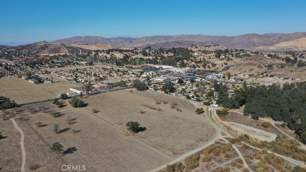 31360 Riverside Dr. Property Photo 13
