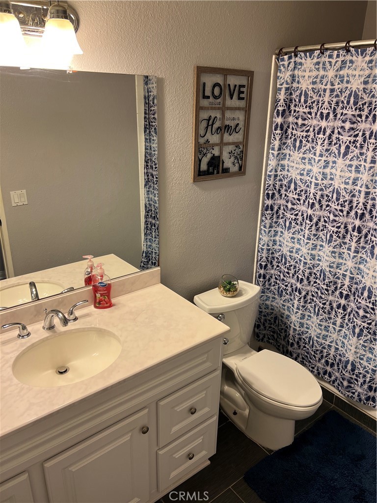 3525 Southview Court Property Photo 12