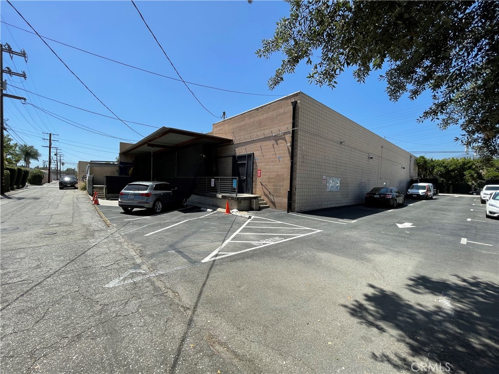 140 W Live Oak Avenue Property Photo 9
