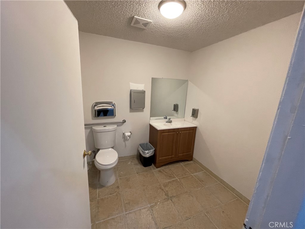 140 W Live Oak Avenue Property Photo 24
