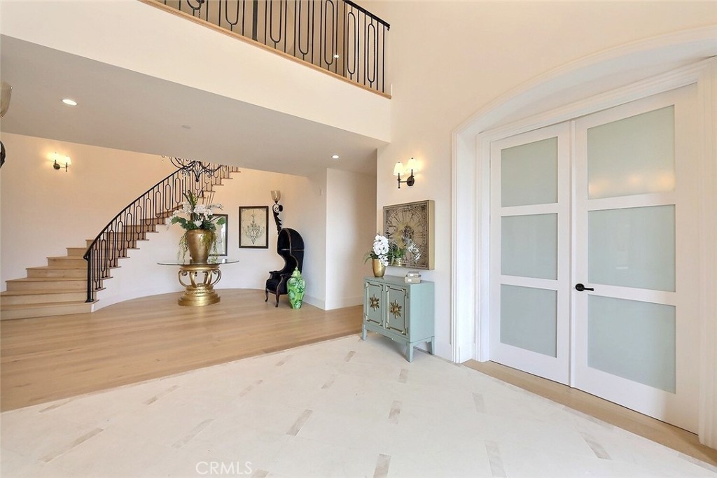 20479 Gartel Drive Property Photo 8