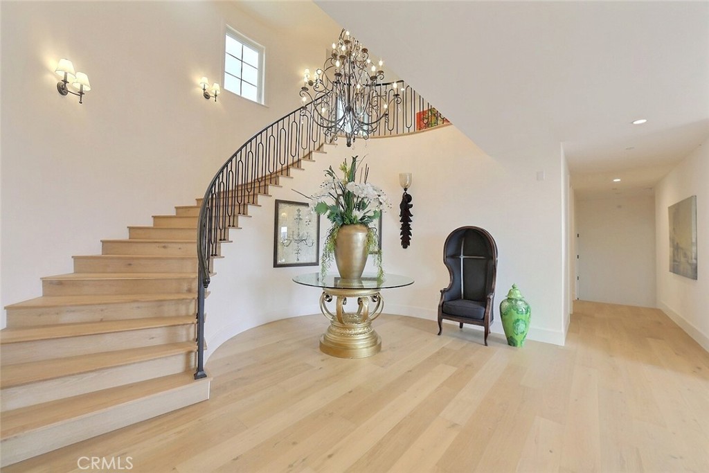 20479 Gartel Drive Property Photo 9