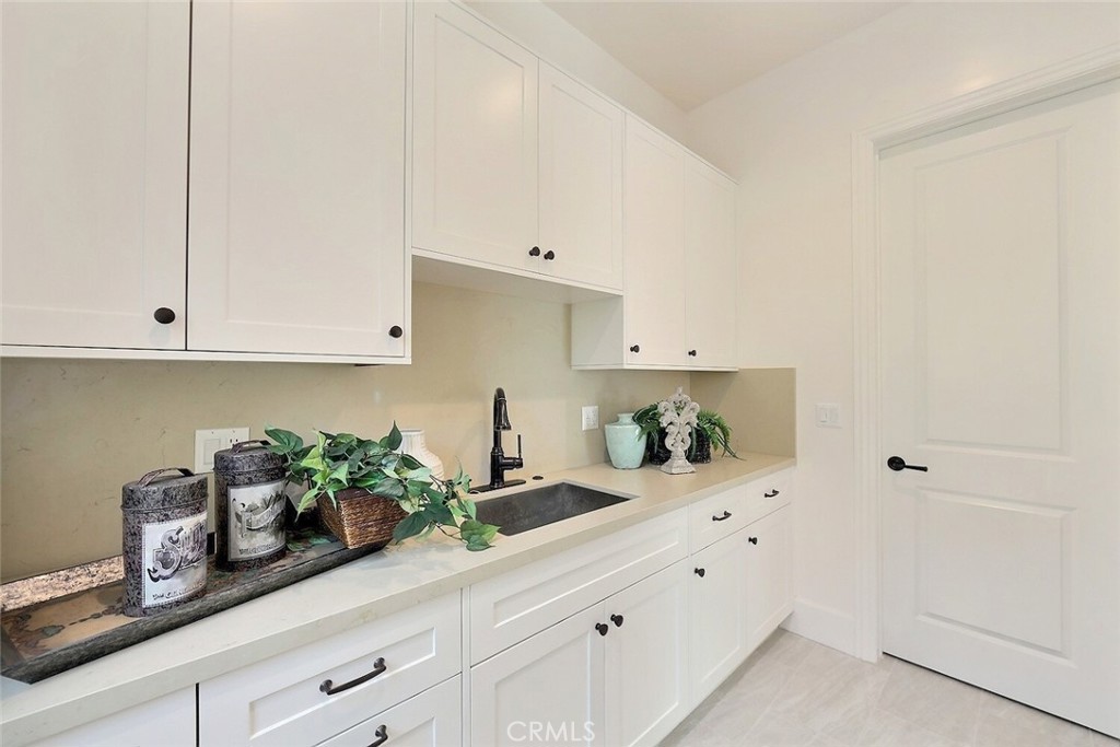 20479 Gartel Drive Property Photo 33