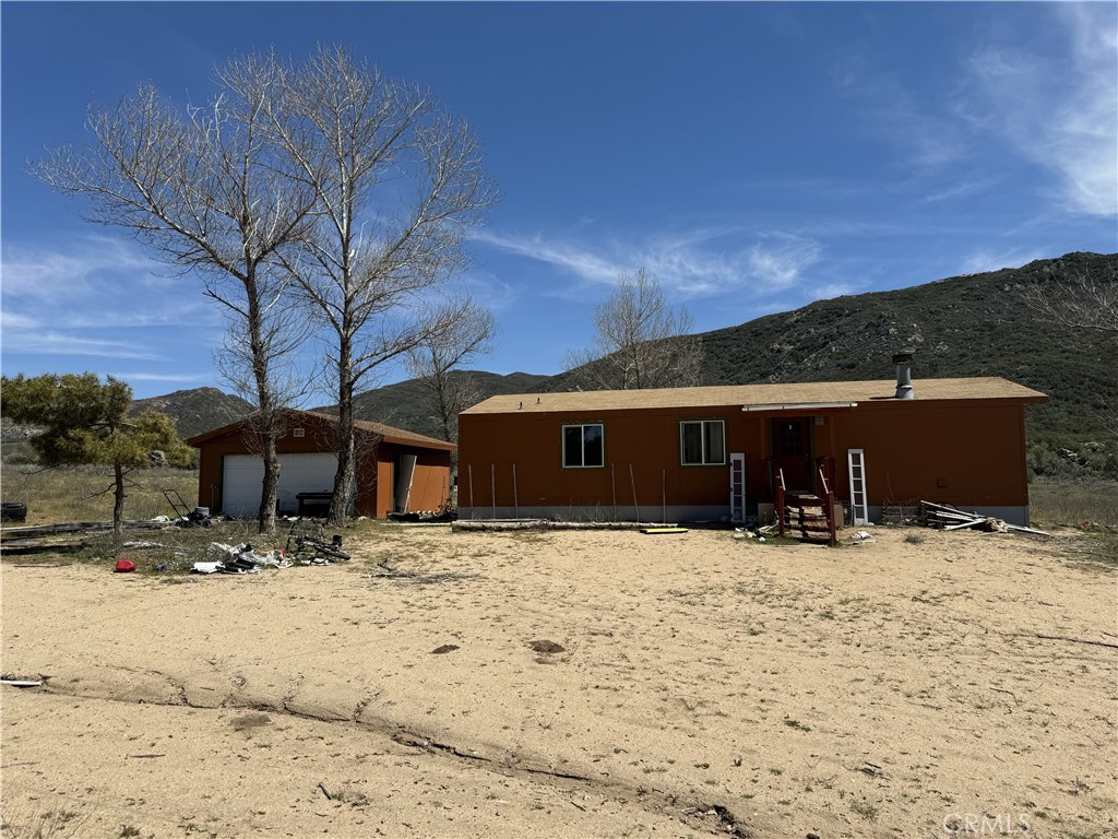 45051 Bonny Lane Property Photo 1