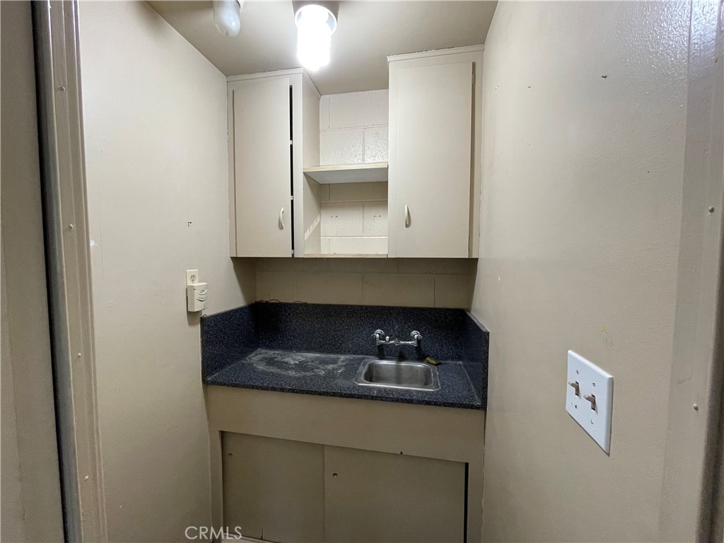 180 W Live Oak Avenue Property Photo 10