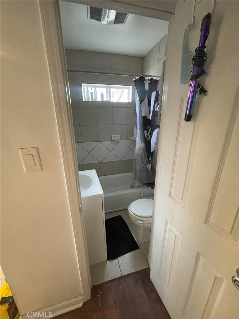 20518 Raymond Avenue Property Photo 12