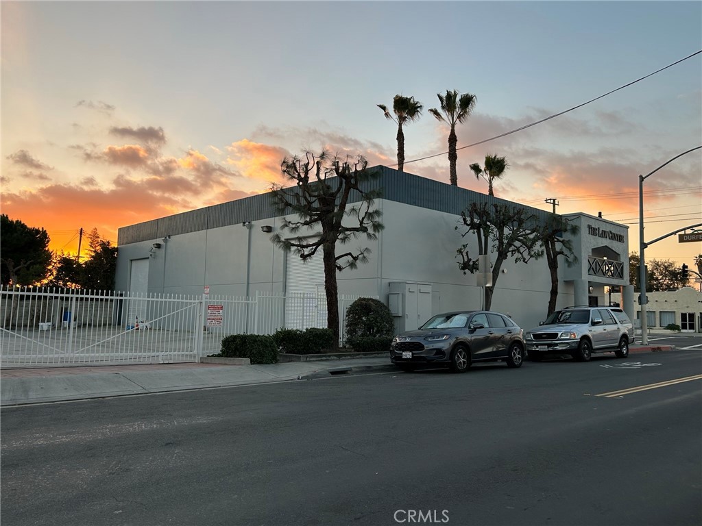 2160 Durfee Property Photo 4