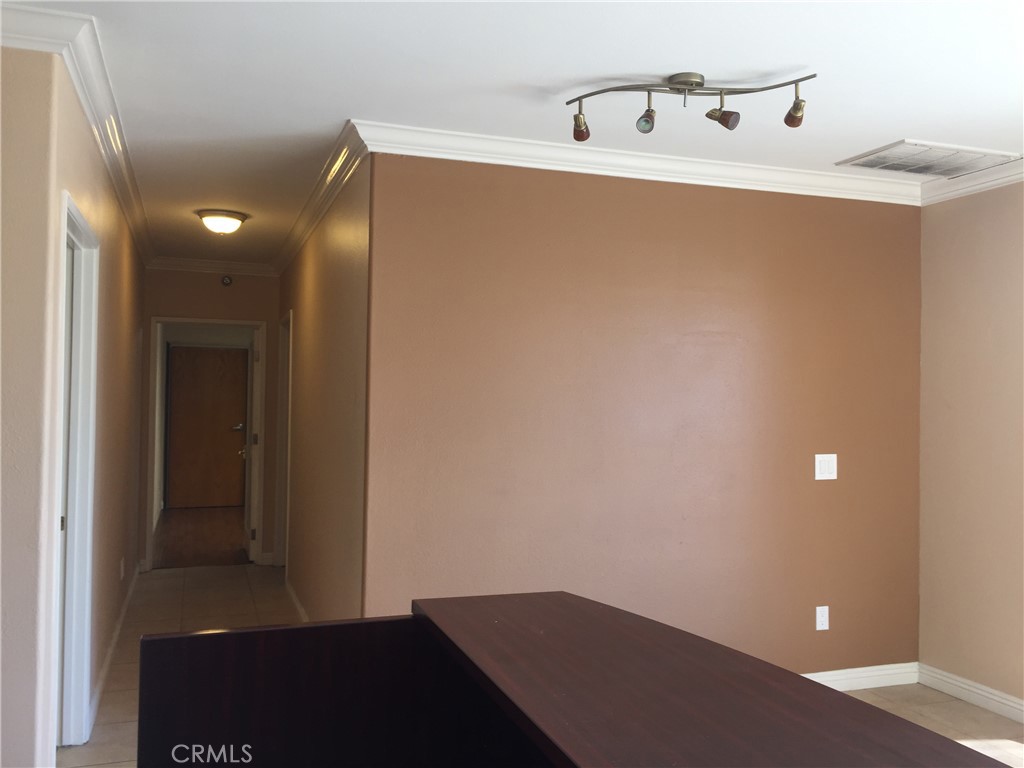2160 Durfee Property Photo 9