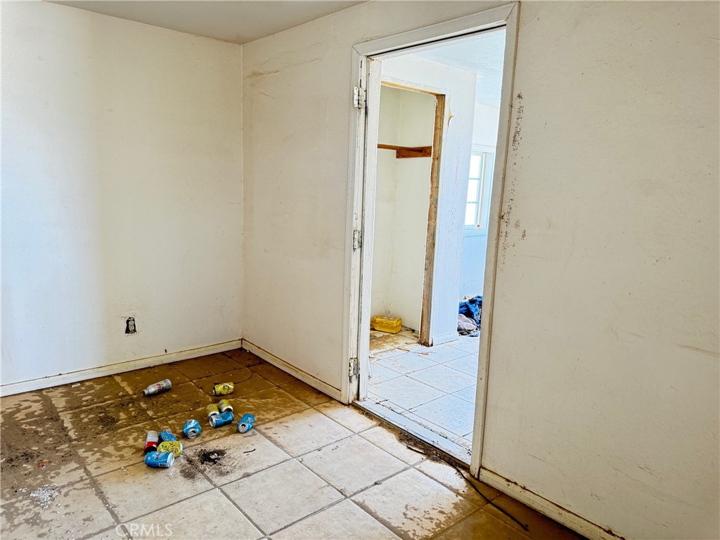 81118 Screech Owl Road Property Photo 5