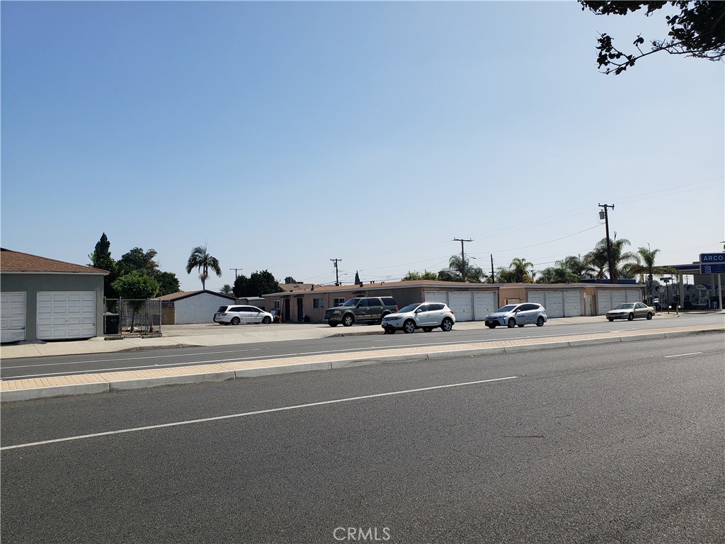 15510 Pioneer Boulevard Property Photo 3