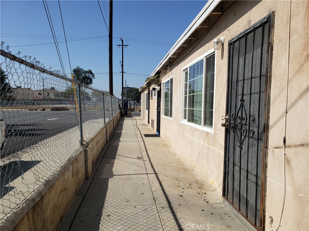 15510 Pioneer Boulevard Property Photo 8