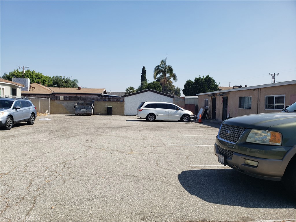 15510 Pioneer Boulevard Property Photo 14