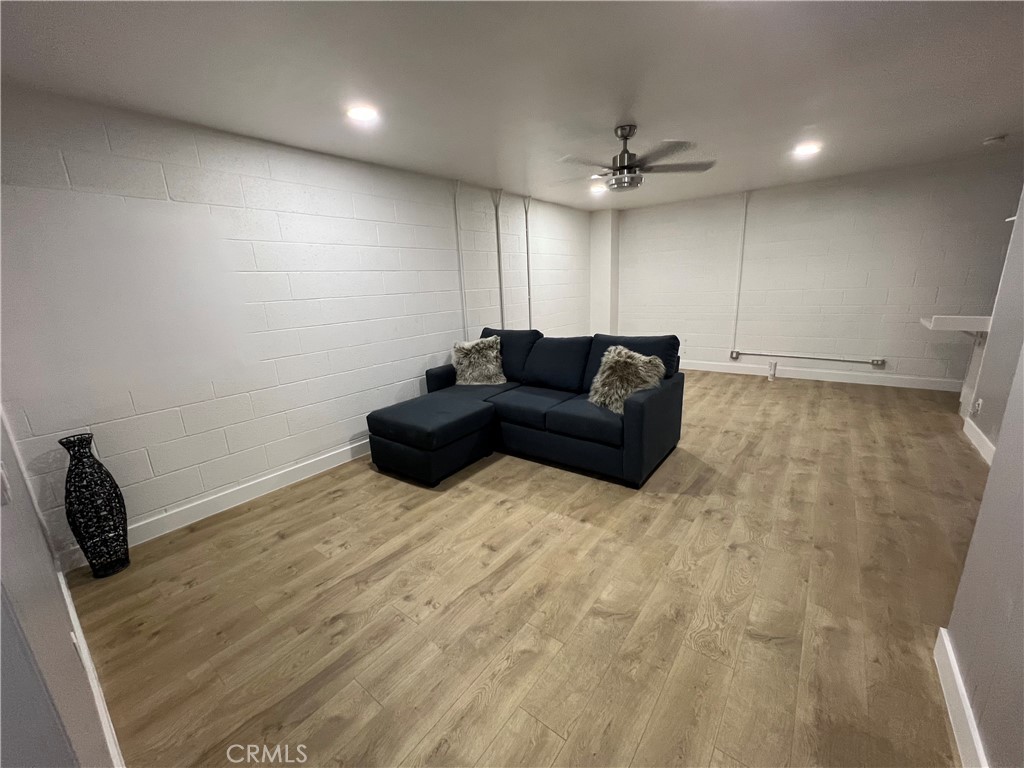 8422 S San Pedro Street Property Photo 1