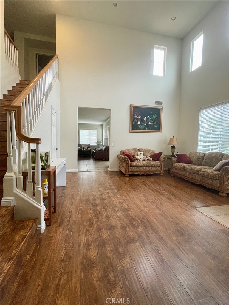 20 Silver Forest Court Property Photo 5