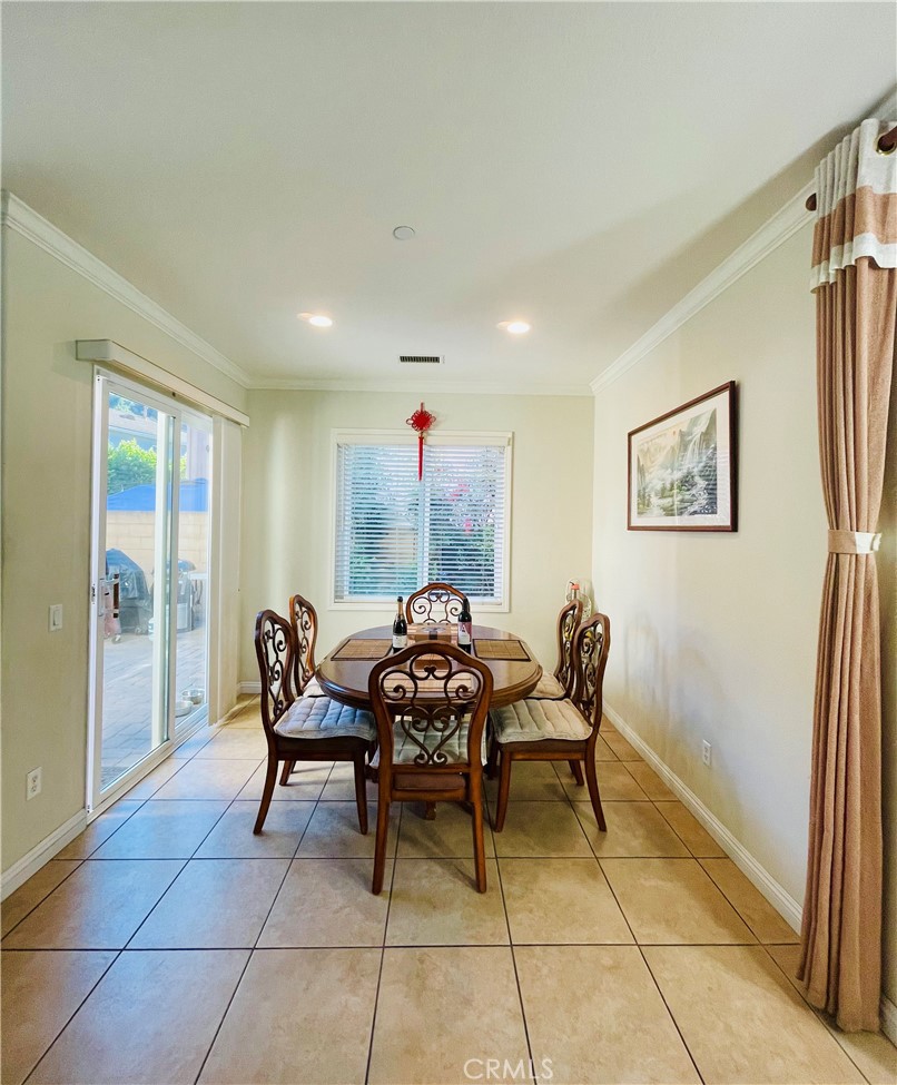 20 Silver Forest Court Property Photo 9