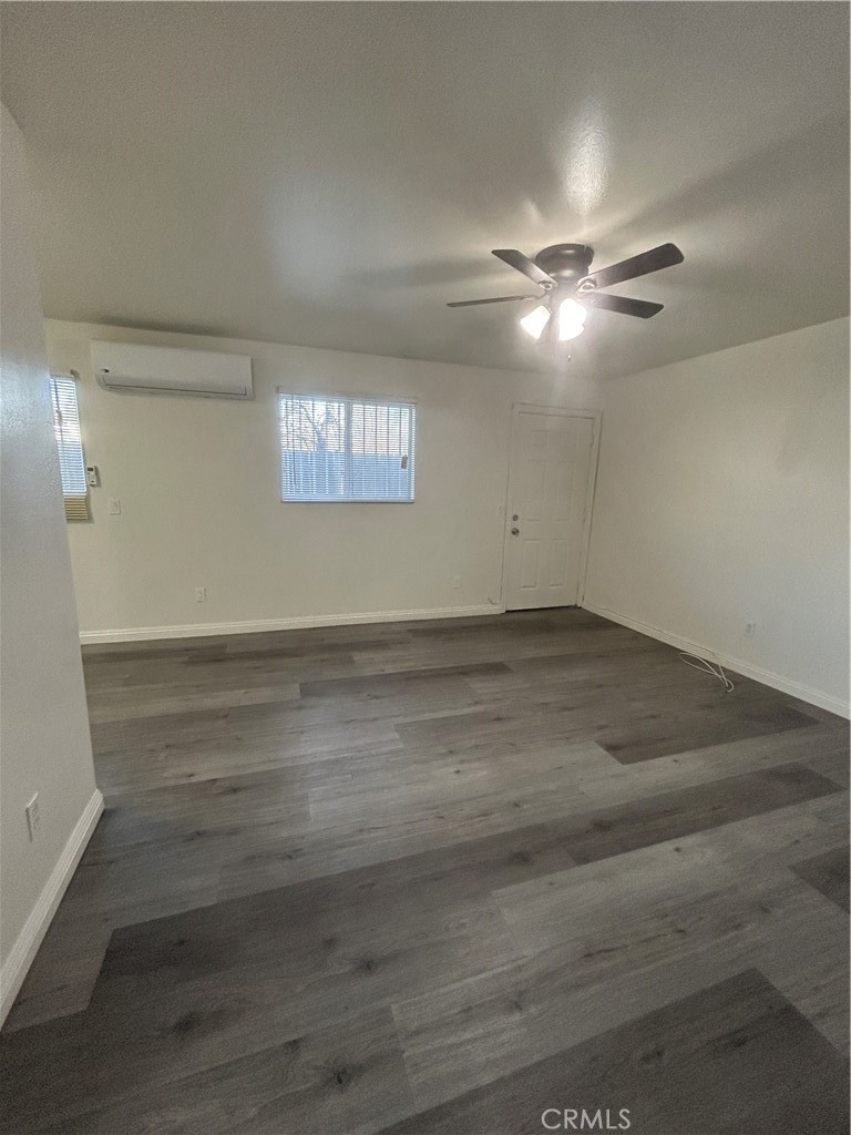 125 Magnolia Avenue A Property Photo 3