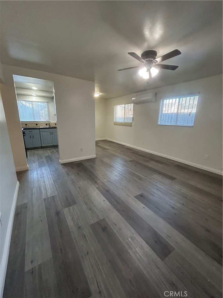 125 Magnolia Avenue A Property Photo 7