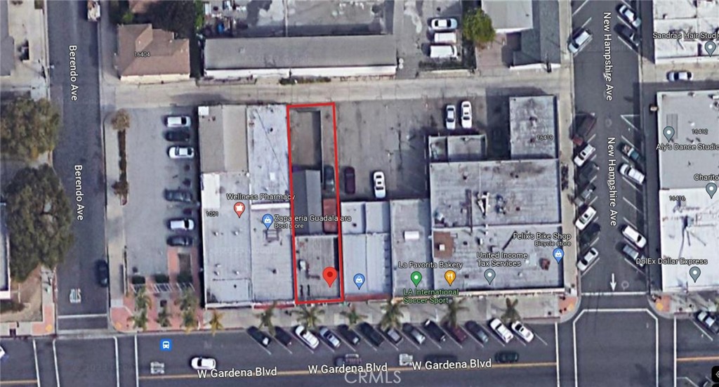1045 W Gardena Boulevard Property Photo 7