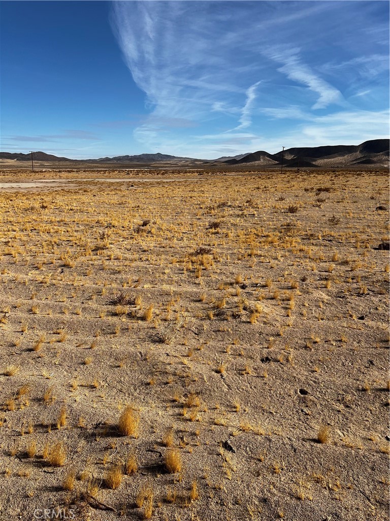 49652 Silver Valley Road Property Photo 3