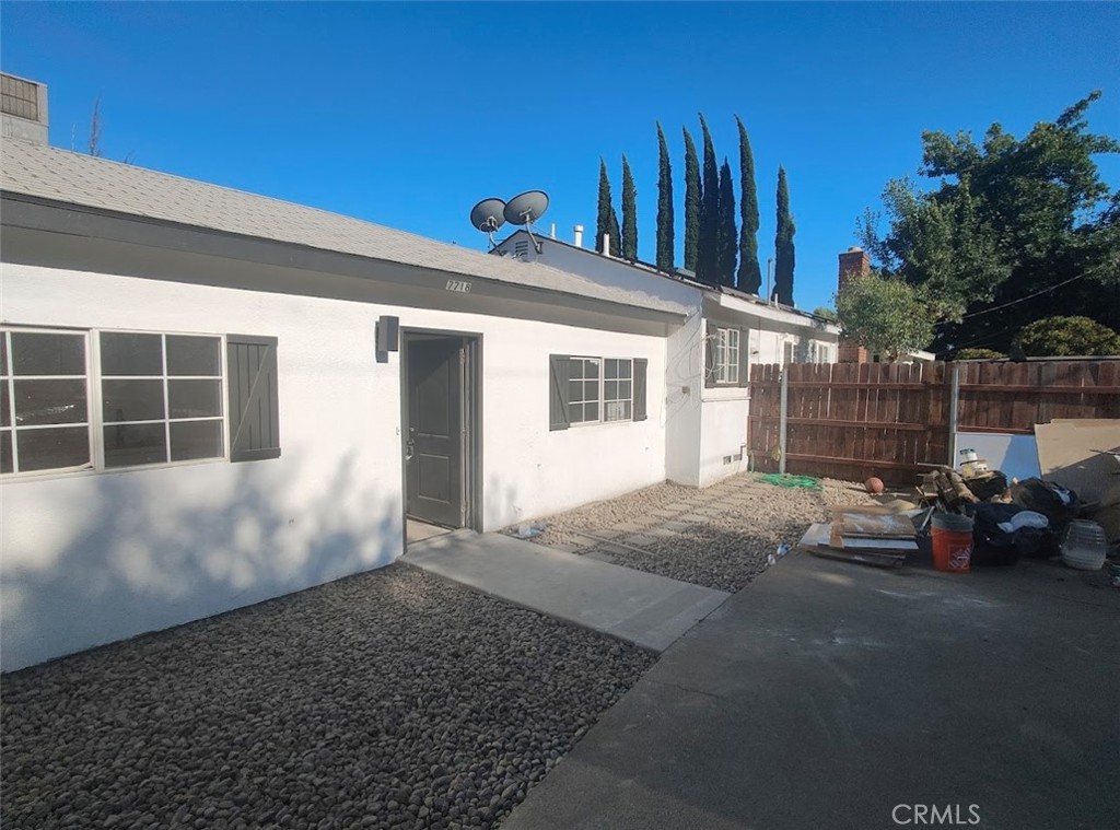 7716 Owensmouth Avenue Property Photo 10