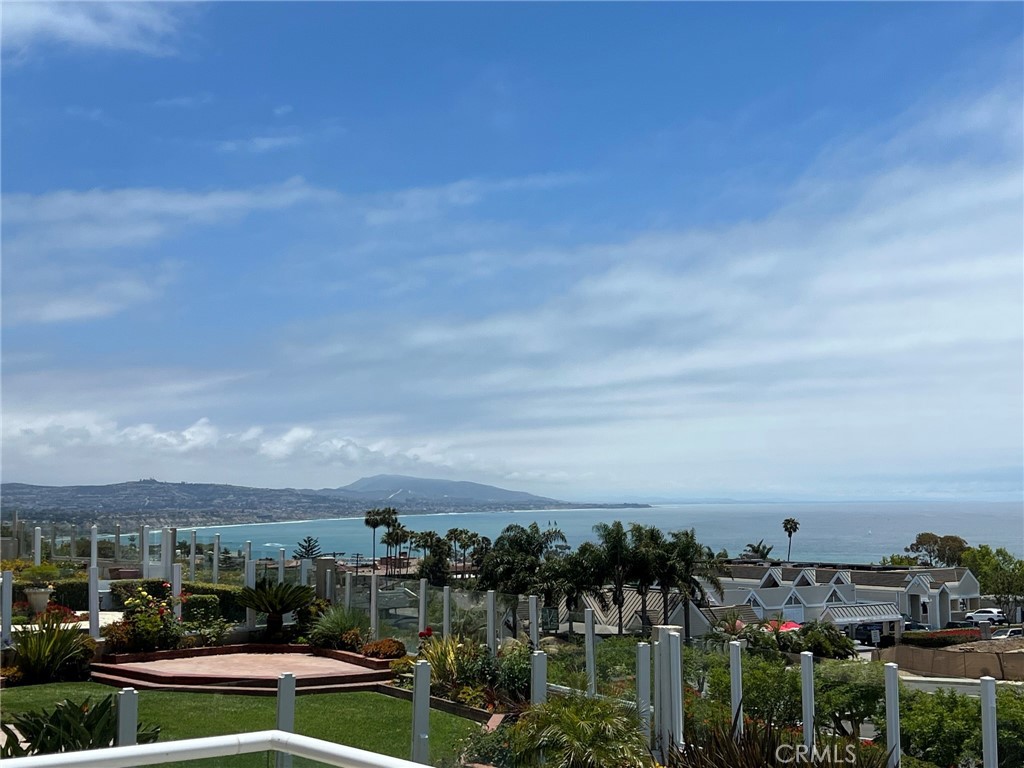 75 Palm Beach Court Property Photo 1