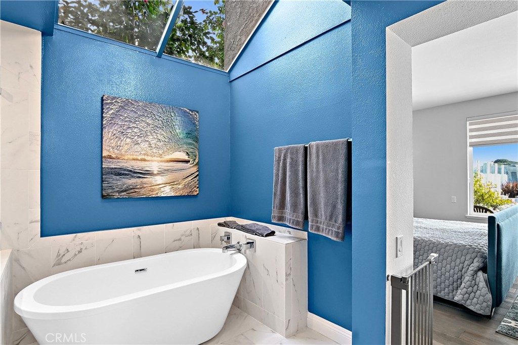 75 Palm Beach Court Property Photo 18
