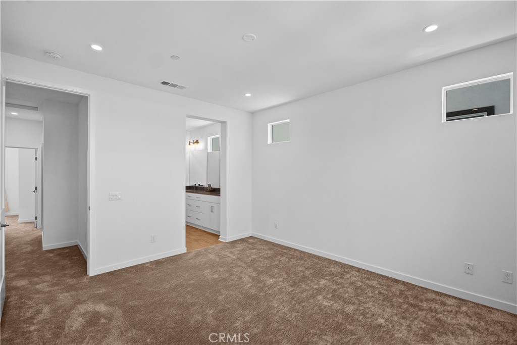 119 Jessup Way Property Photo 30
