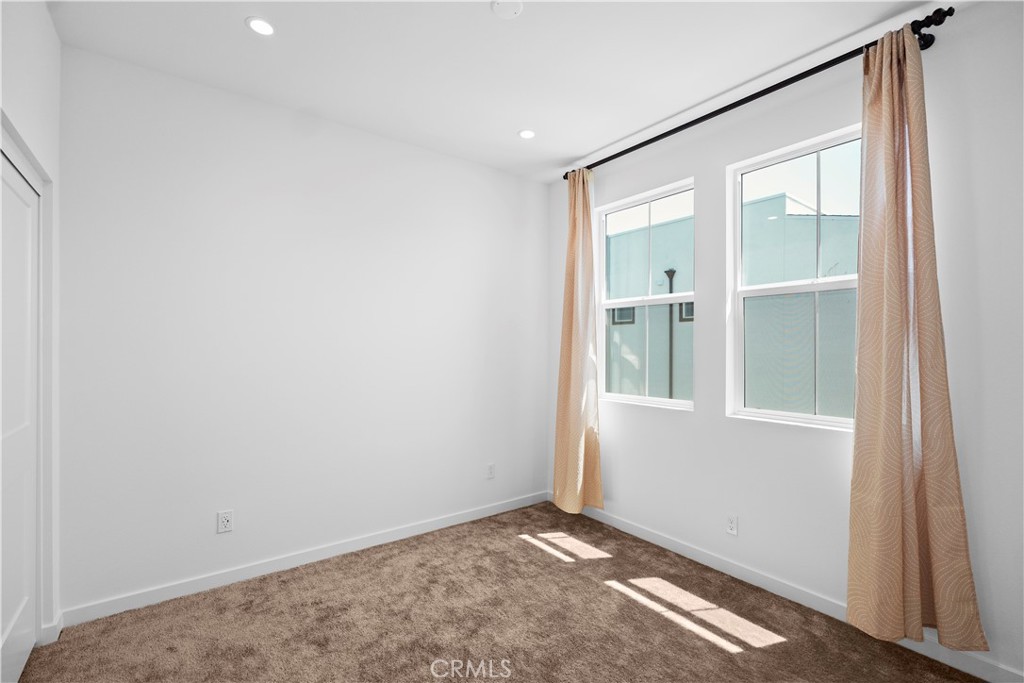 119 Jessup Way Property Photo 37