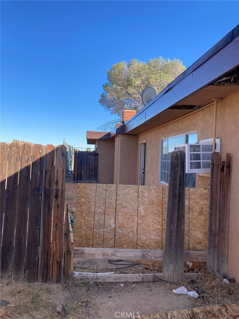 13171 Davenport Street Property Photo 3