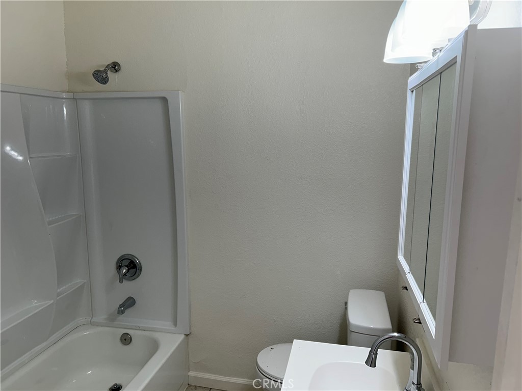 15628 K Street Property Photo 5
