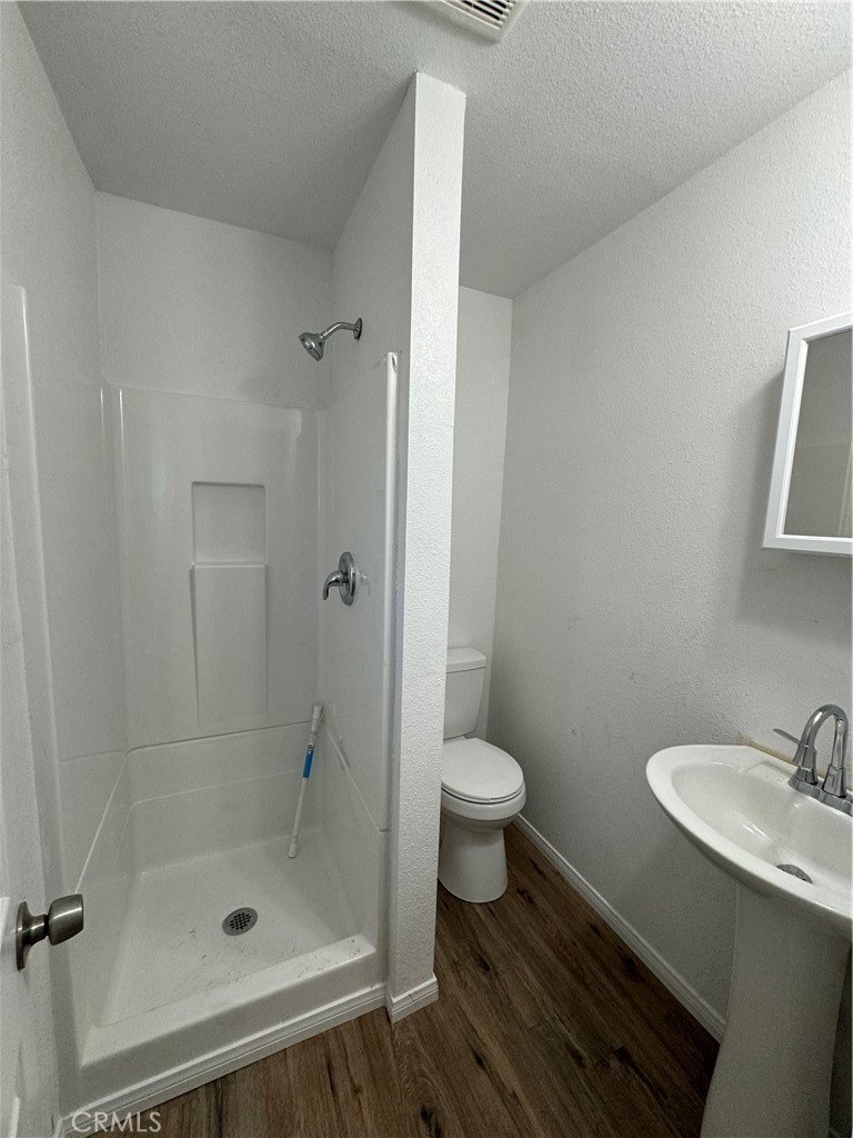 15628 K Street Property Photo 8