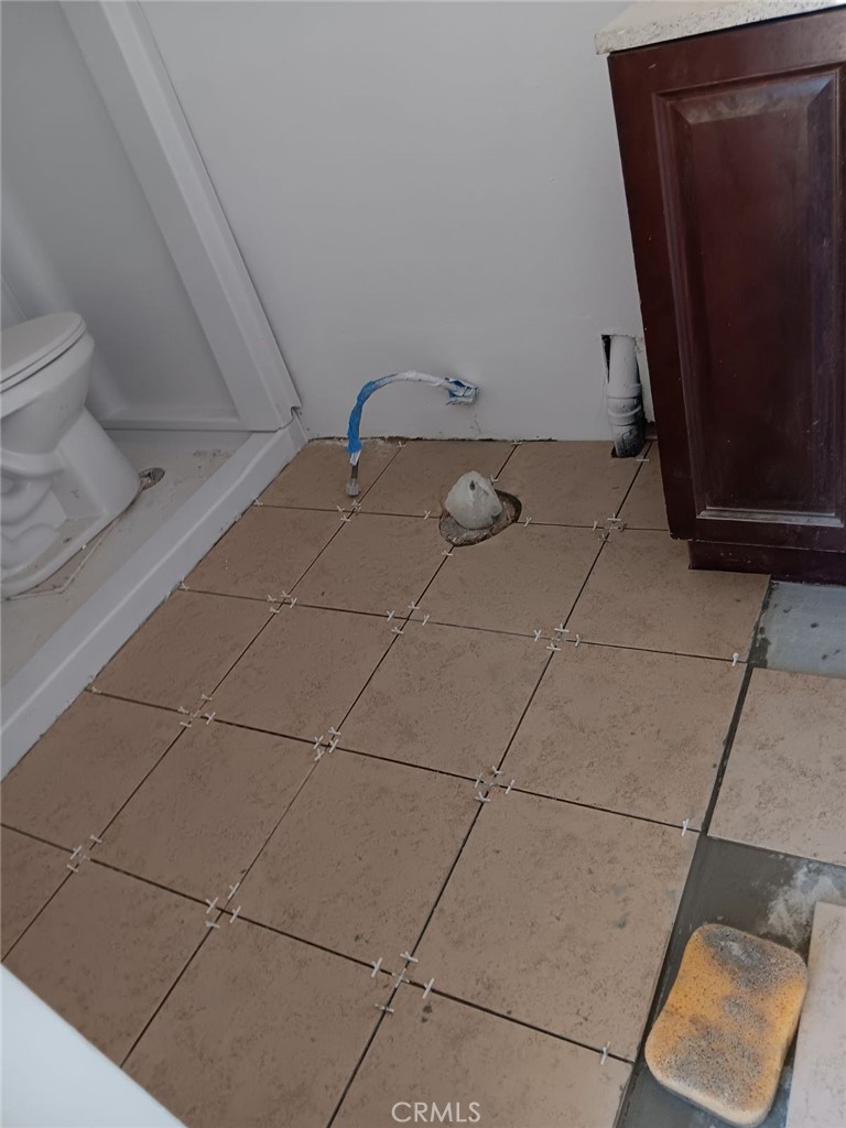 24134 National Trails Property Photo 5