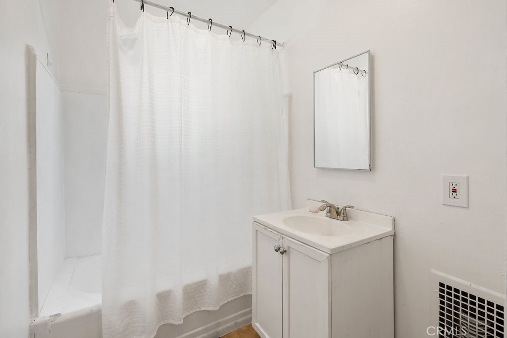 4479 W 61st Street Property Photo 15