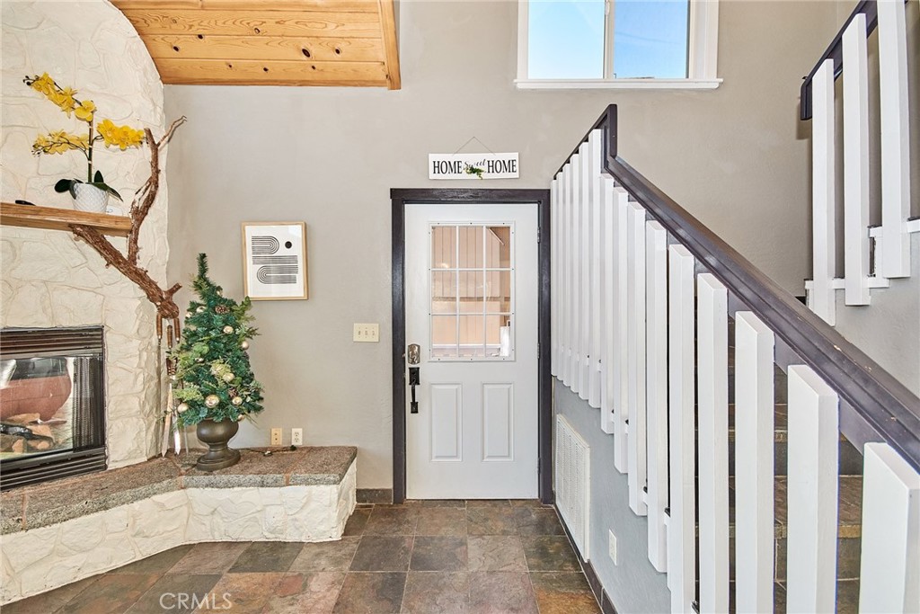 42639 Alta Vista Avenue Property Photo 15