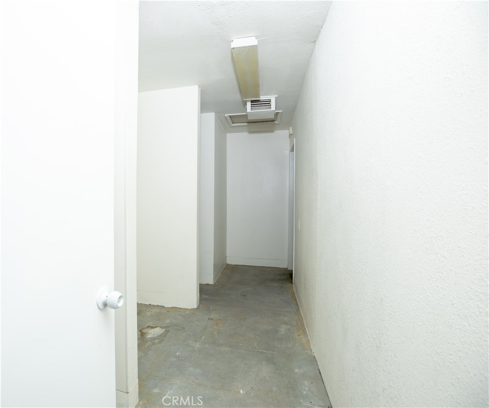 15623 Village Drive Property Photo 17