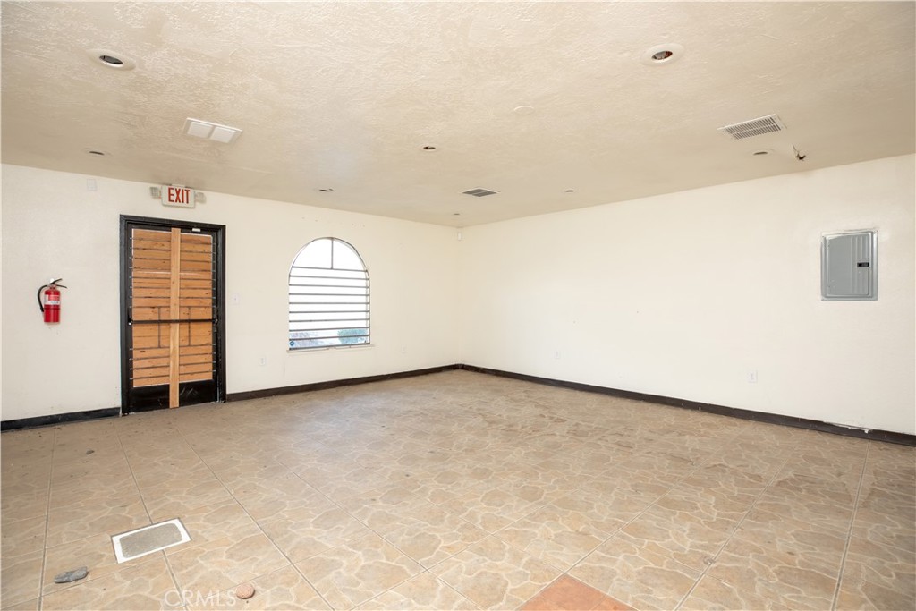 15623 Village Drive Property Photo 22