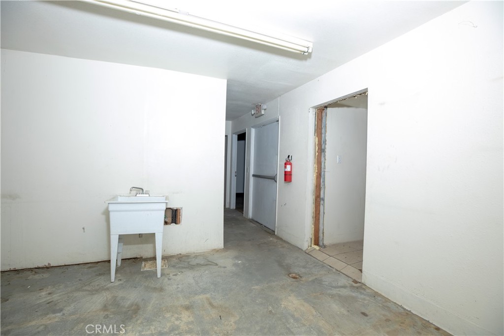 15623 Village Drive Property Photo 29
