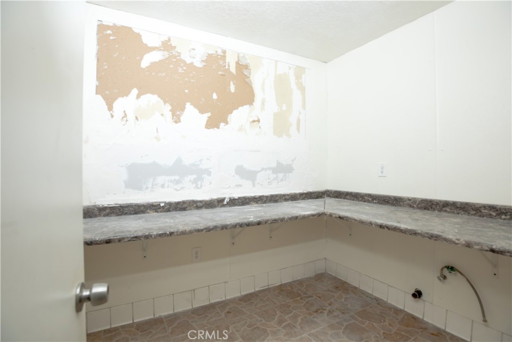 15623 Village Drive Property Photo 31