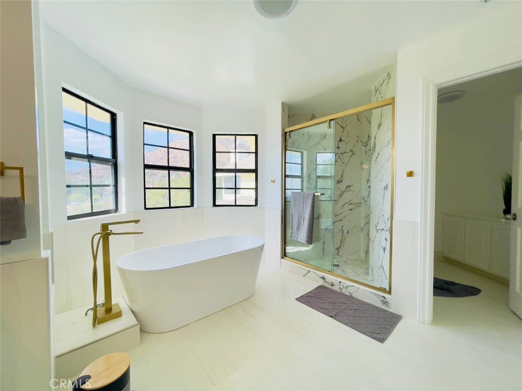 505 Lotus Lane Property Photo 22