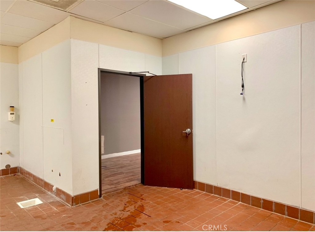 10335 Garvey Avenue Property Photo 10