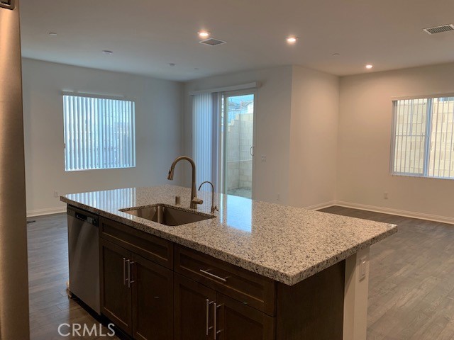 5599 Merano Way Property Photo 8
